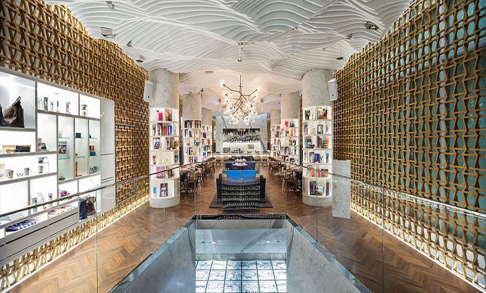 Intersect Lexus Dubai voorzien van Aroma Space design